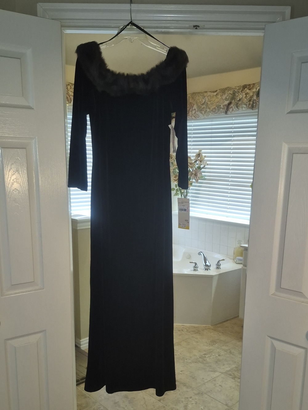 Onyx Nite Black Velvet Maxi Dress with Fur Trim